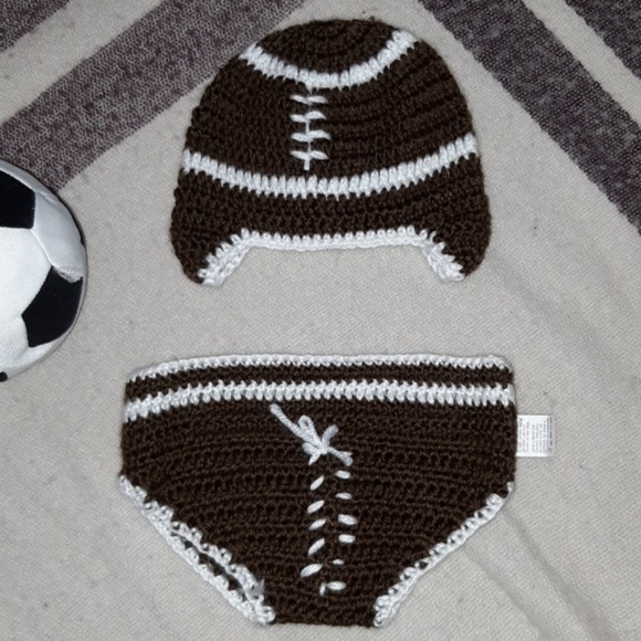 Set - Picture 1 of 1